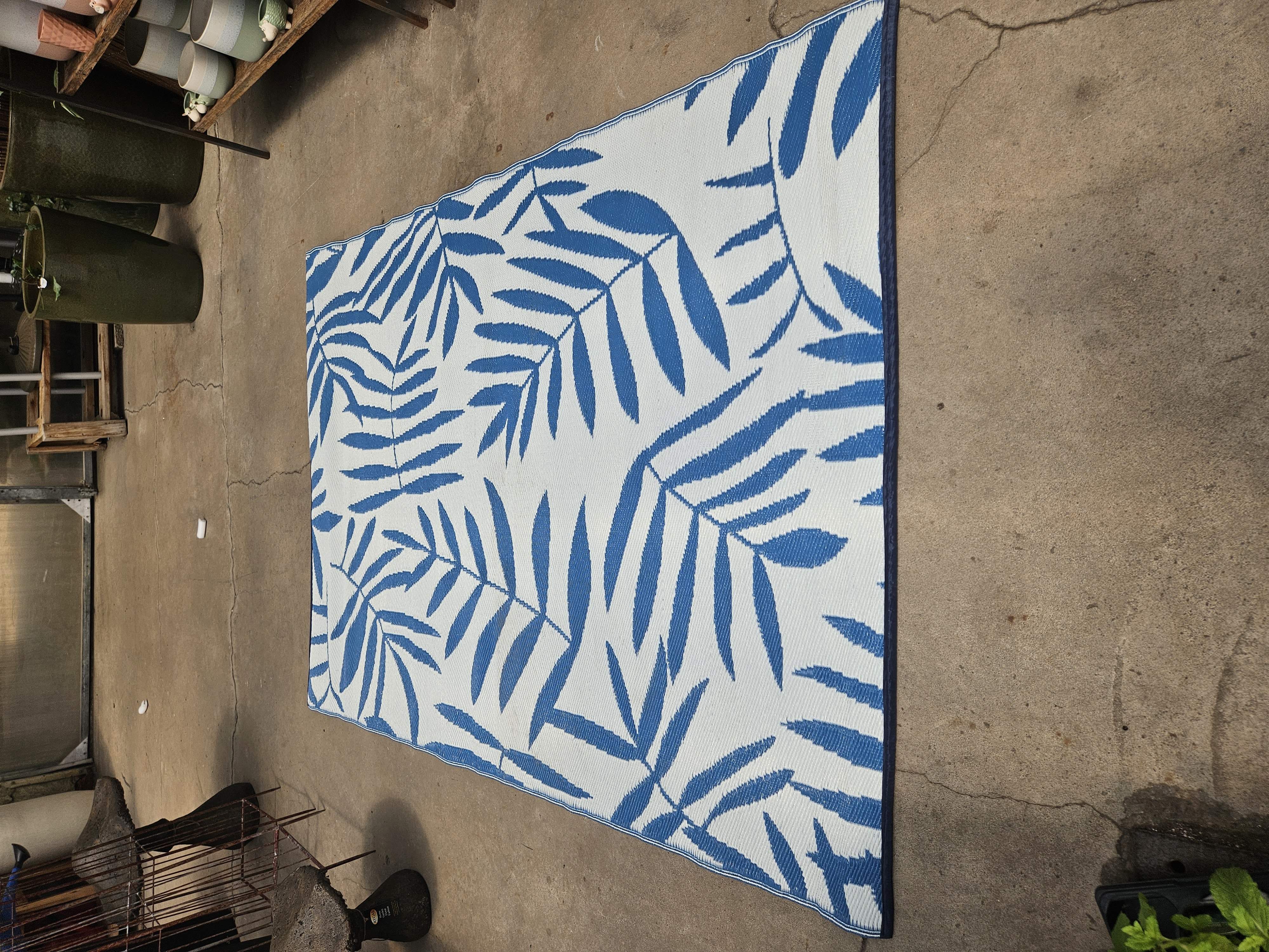 blue and white bali leaf.jpg